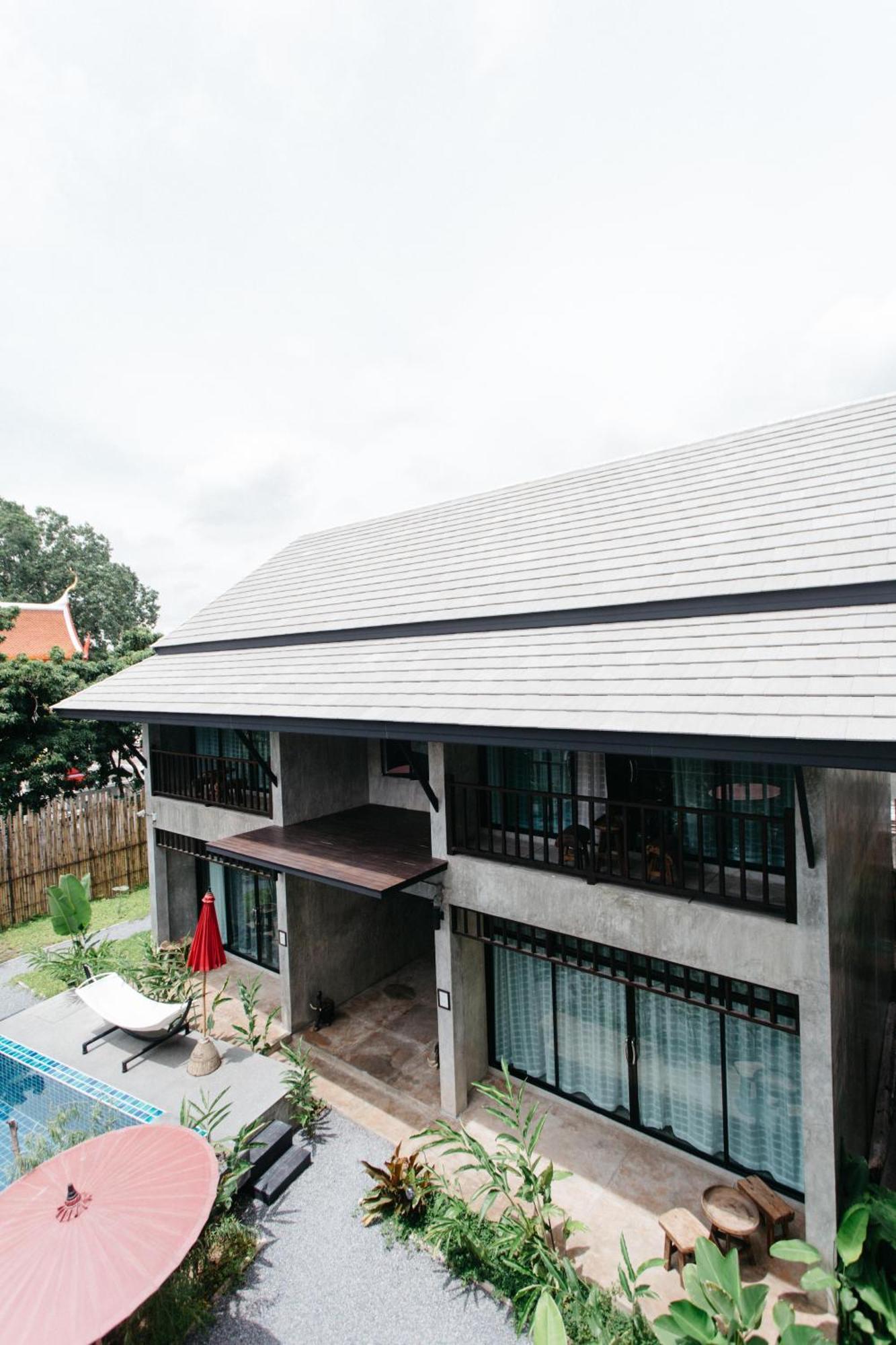 Arun Rawee อรุณ รวี Hotel Chiang Mai Buitenkant foto