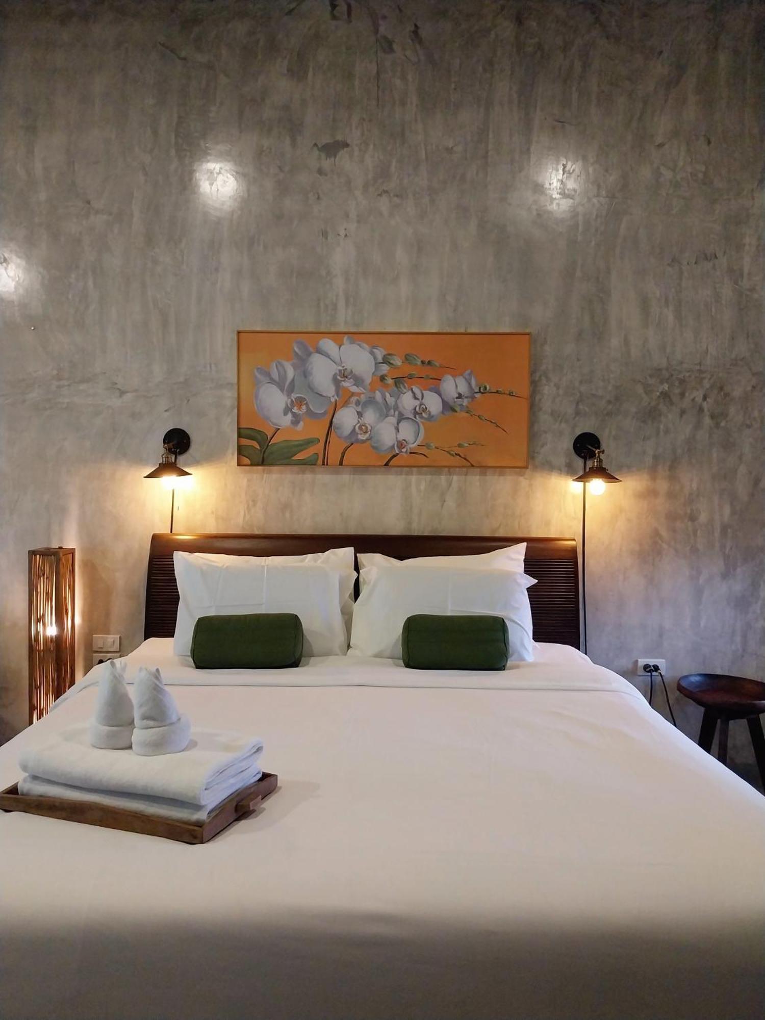 Arun Rawee อรุณ รวี Hotel Chiang Mai Buitenkant foto